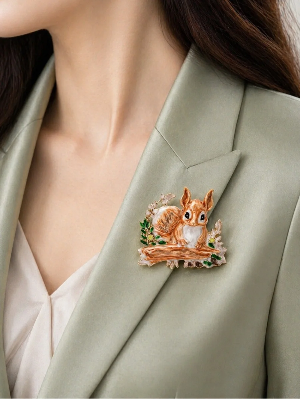 Adorable Squirrel Woodland Gold Brooch